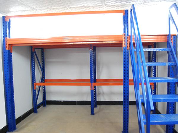 Middle duty warehouse rack 7