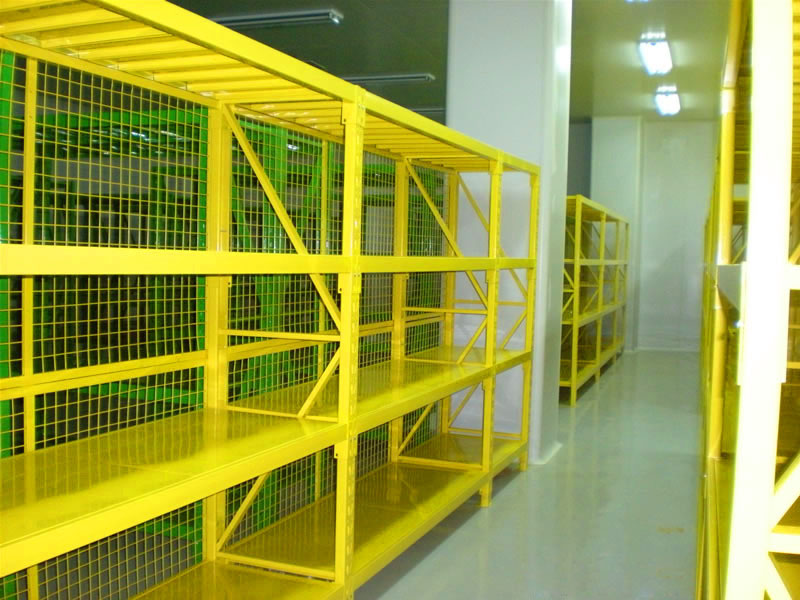 Middle duty warehouse rack 2